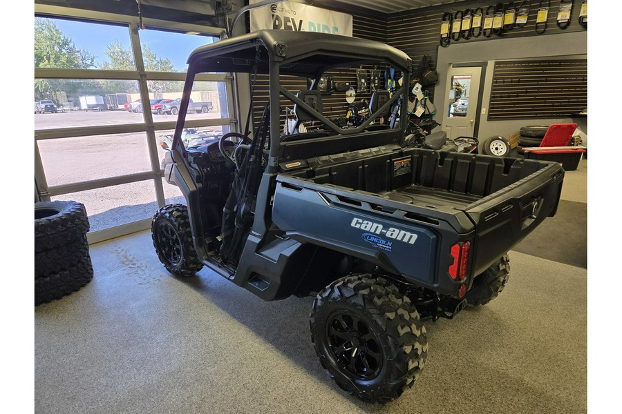 2025 Can-Am Defender XT HD7