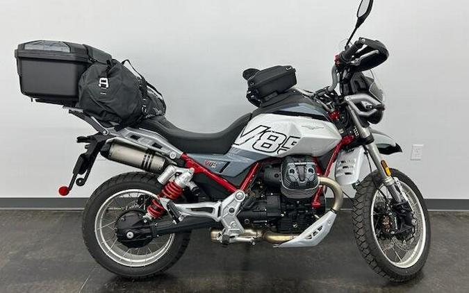 2025 Moto Guzzi V85 TT