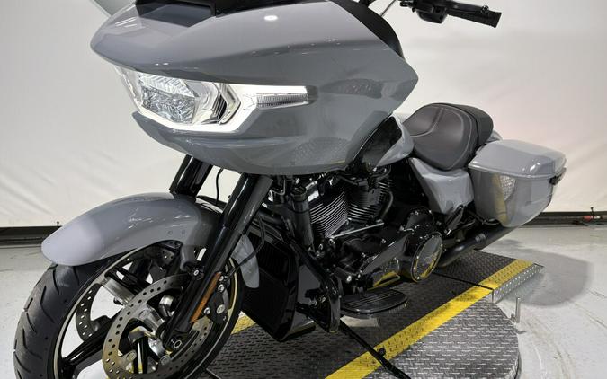 2026 Harley-Davidson® Road Glide® Dark Billiard Gray - Black