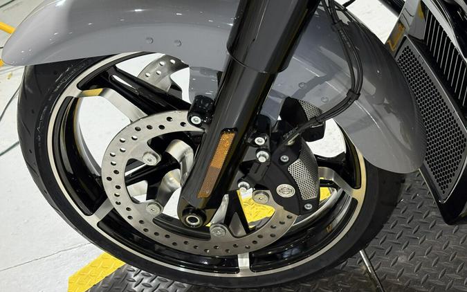 2026 Harley-Davidson® Road Glide® Dark Billiard Gray - Black