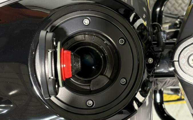 2026 Harley-Davidson® Road Glide® Dark Billiard Gray - Black