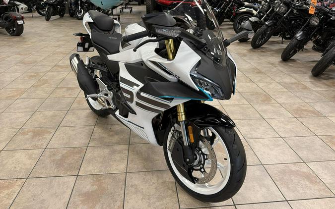 2026 CFMOTO 450SS