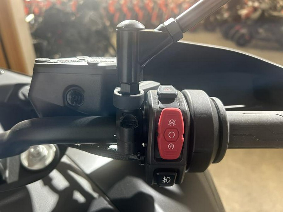 2025 CFMOTO Ibex 800 E