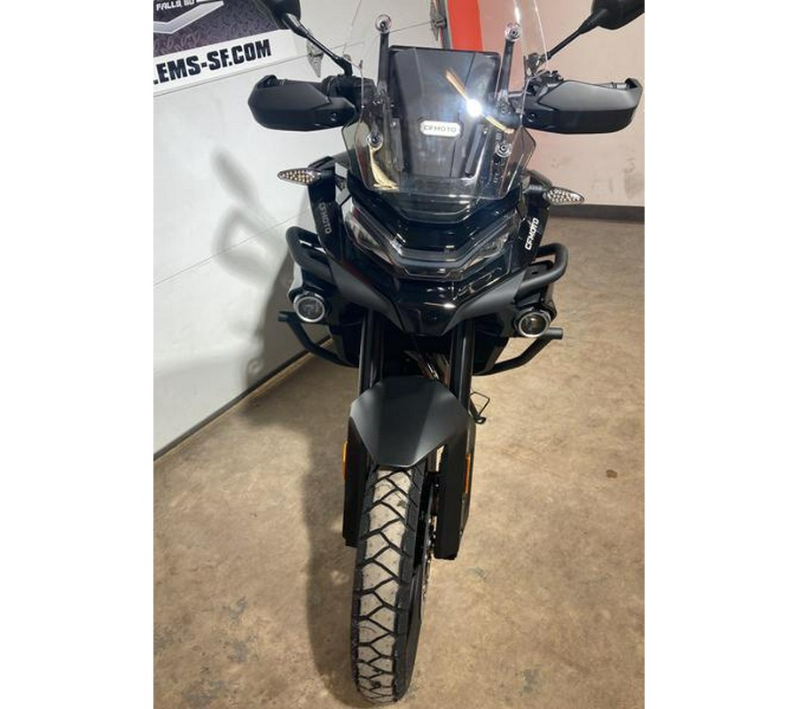 2025 CFMOTO Ibex 800 E