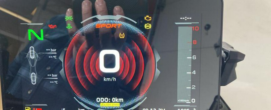 2025 CFMOTO Ibex 800 E