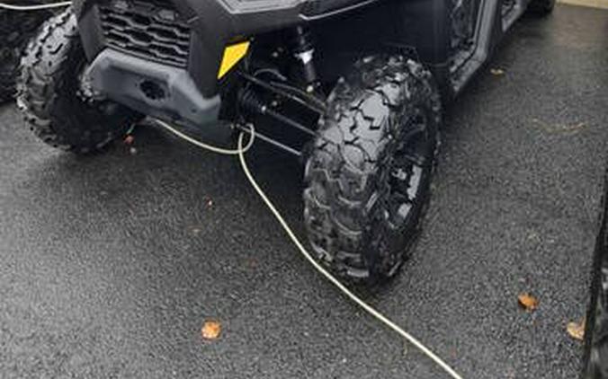 2025 Can-Am Defender Max