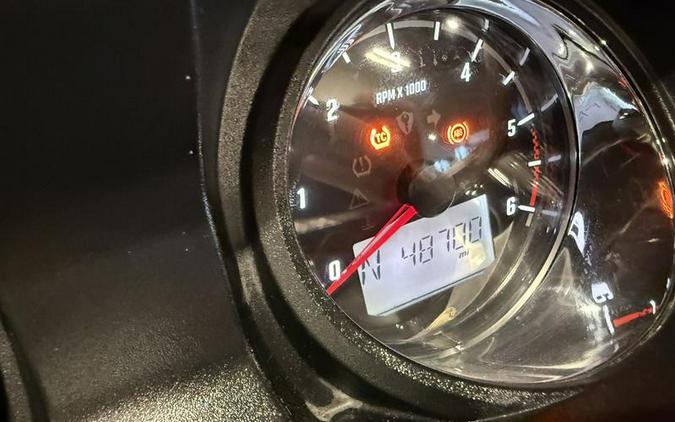 2020 Indian Motorcycle® Challenger Titanium Metallic