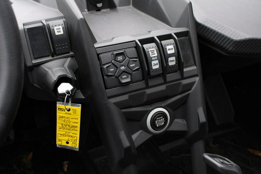 2025 Can-Am Maverick X3 X mr TURBO RR 72
