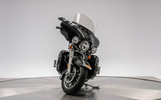 2015 HARLEY-DAVIDSON FLHTK LIMITED in Vivid Black