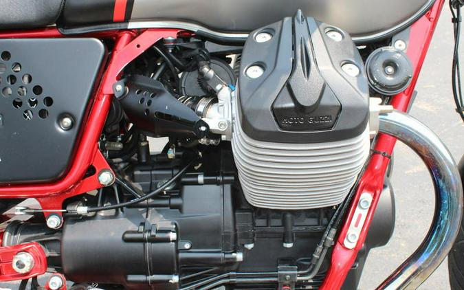 2016 Moto Guzzi V7 II RACER