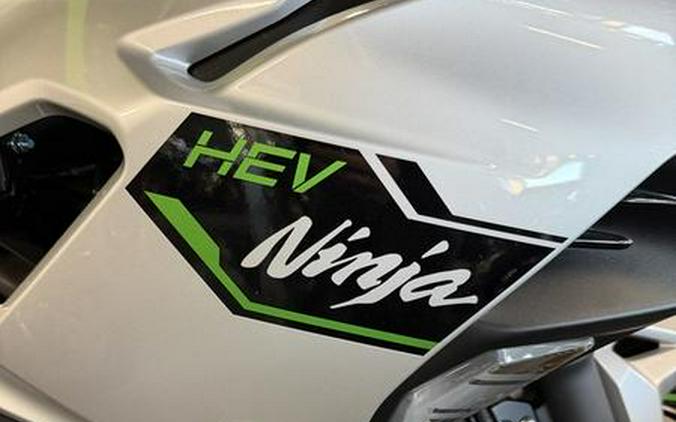 2024 Kawasaki Ninja® 7 Hybrid ABS