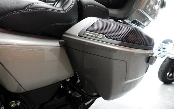 2023 Harley-Davidson CVO Road Glide