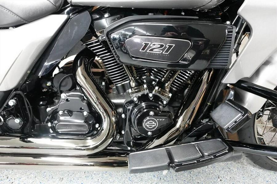 2023 Harley-Davidson CVO Road Glide