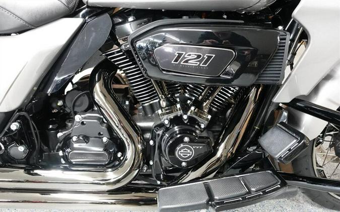 2023 Harley-Davidson CVO Road Glide