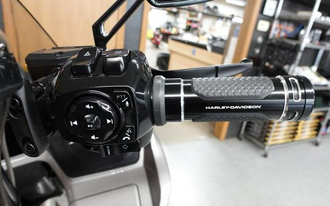 2023 Harley-Davidson CVO Road Glide