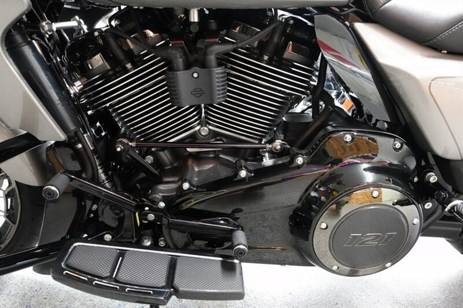 2023 Harley-Davidson CVO Road Glide