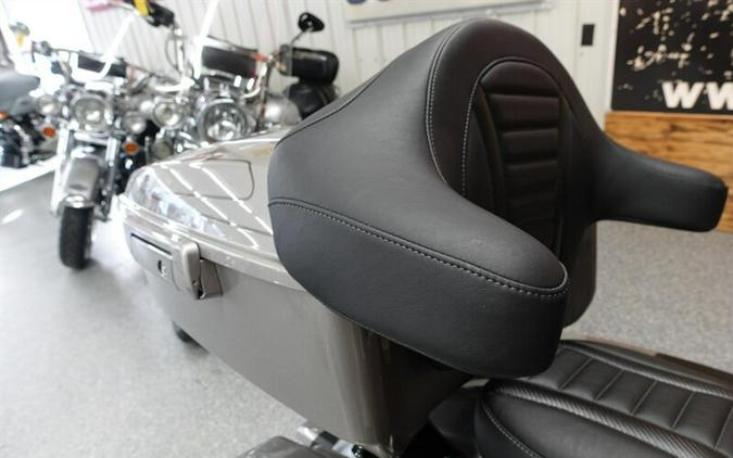 2023 Harley-Davidson CVO Road Glide