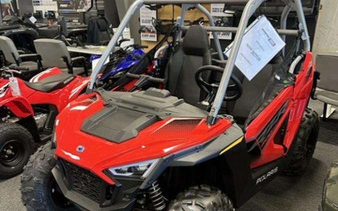 2026 Polaris RZR 200 EFI
