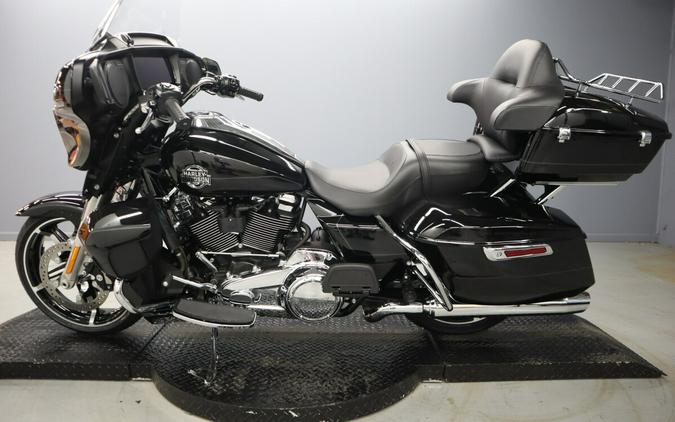 2025 Harley-Davidson Street Glide Ultra FLHXU