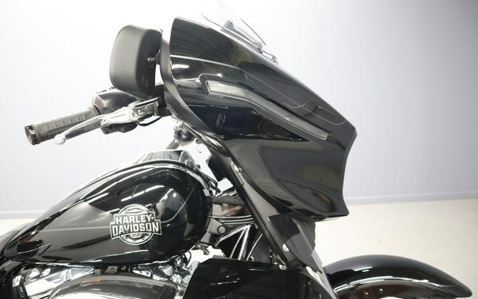 2025 Harley-Davidson Street Glide Ultra FLHXU