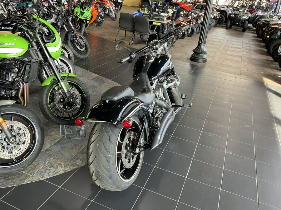 2014 Harley-Davidson® FXSB - Softail® Breakout®