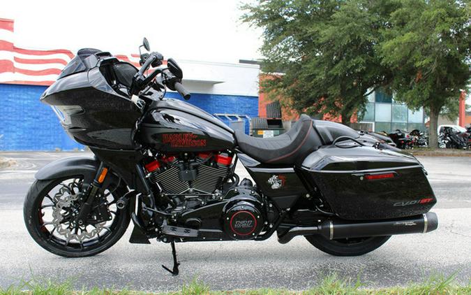 2024 Harley-Davidson FLTRXSTSE - CVO Road Glide ST