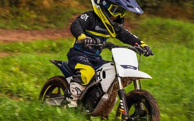 2025 Husqvarna EE 2