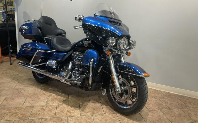 2018 Harley-DavidsonFLHTK ANV 115th Anniversary Ultra Limited Legend Blue/Vivid Black