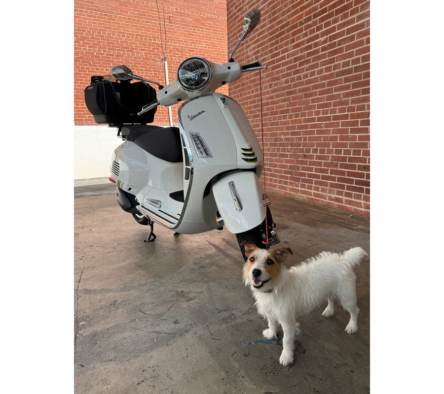 2025 Vespa GTS 310 SuperTech