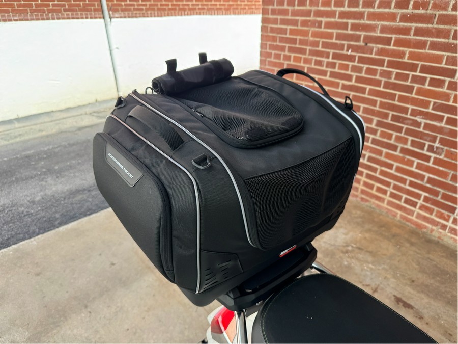 2025 Vespa GTS 310 SuperTech