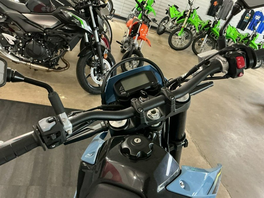 2025 Suzuki DR-Z4SM