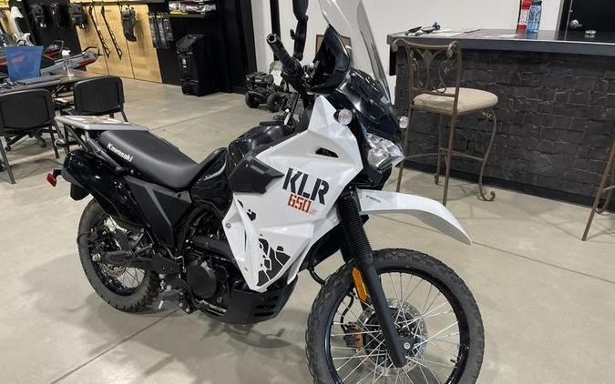 2025 Kawasaki KLR®650 S Metallic Matte Old School Green ABS