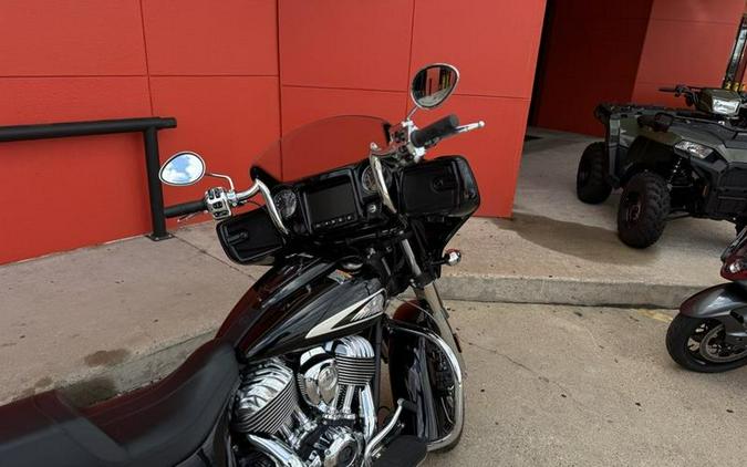 2021 Indian Motorcycle® Chieftain® Limited Thunder Black Pearl