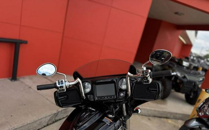 2021 Indian Motorcycle® Chieftain® Limited Thunder Black Pearl