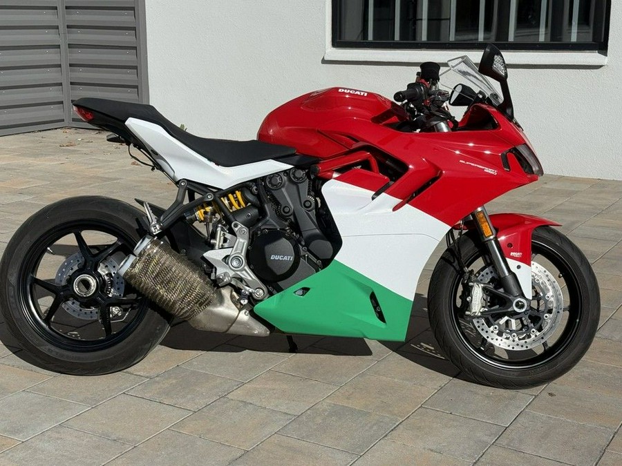 2024 Ducati Supersport 950 S Red