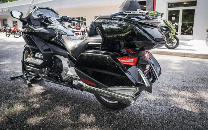 2019 Honda® Gold Wing Tour Automatic DCT Darkness Black Metallic