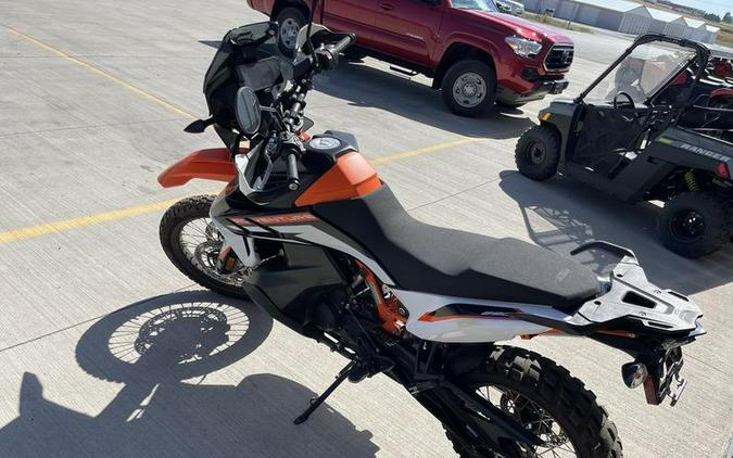 2022 KTM 890 Adventure R