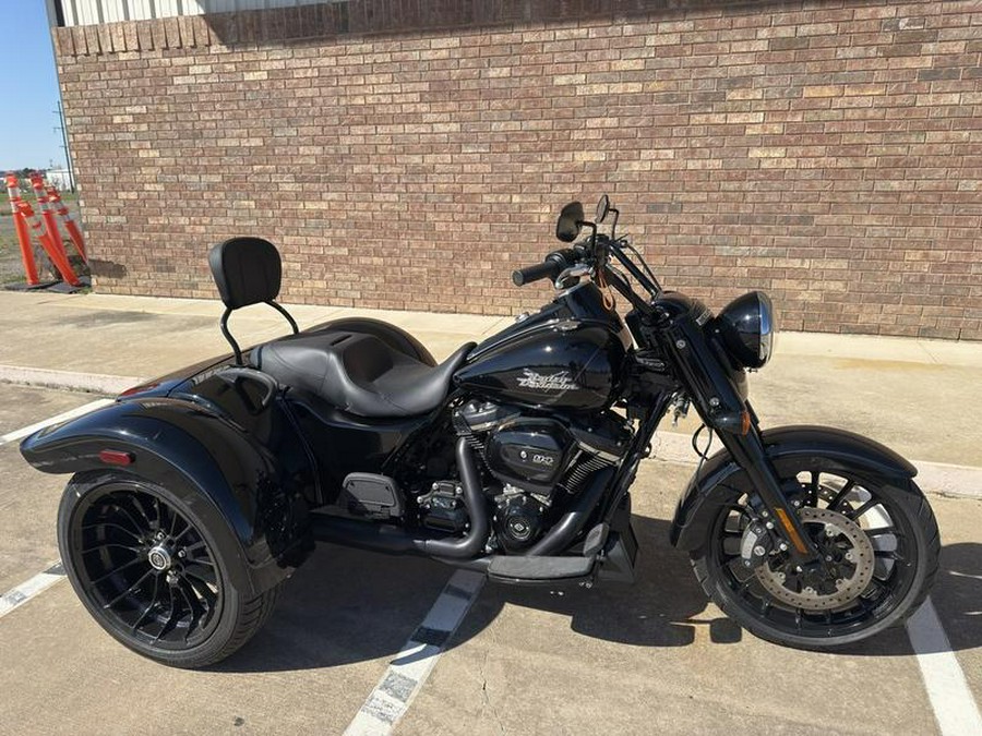 2024 Harley-Davidson® FLRT - Freewheeler®