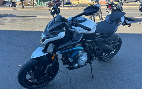 2026 CFMOTO 675NK CF650-11US