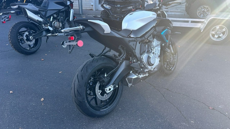 2026 CFMOTO 675NK CF650-11US