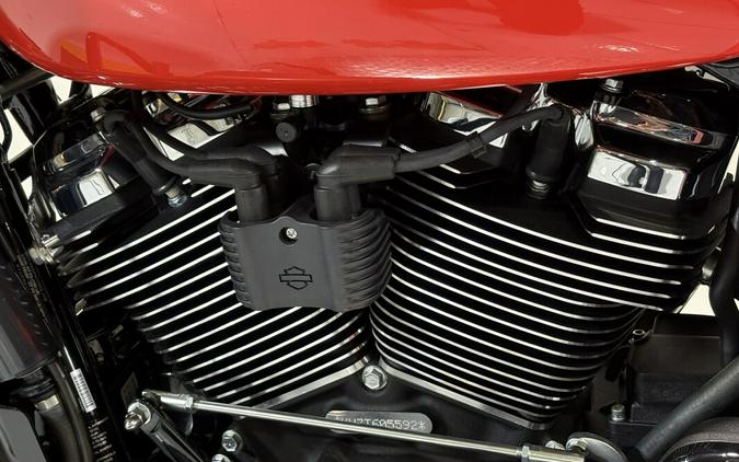 2026 Harley-Davidson® Road Glide® Blood Orange - Black