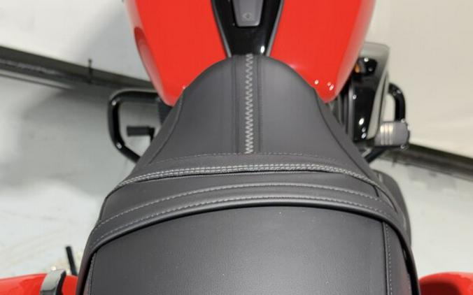 2026 Harley-Davidson® Road Glide® Blood Orange - Black