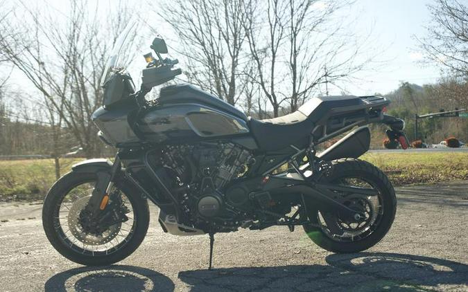 2025 Harley-Davidson® RA1250S - Pan America® 1250 Special
