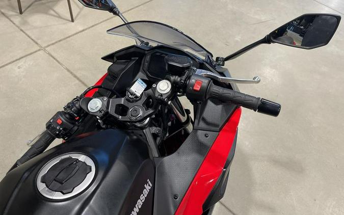 2025 Kawasaki Ninja® 500 ABS Passion Red/Metallic Flat Spark Black