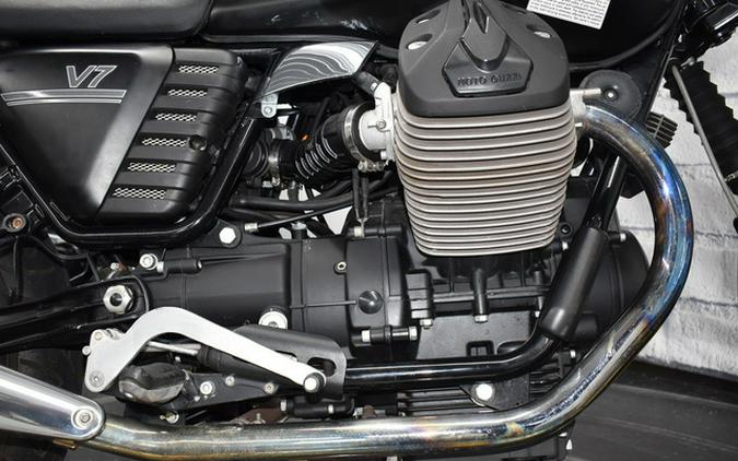 2013 Moto Guzzi V7 Stone