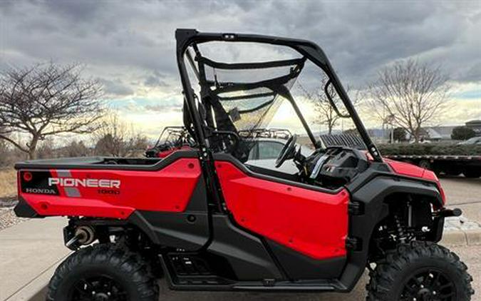 2024 Honda Pioneer 1000 Deluxe