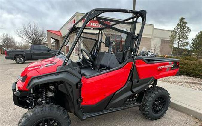 2024 Honda Pioneer 1000 Deluxe