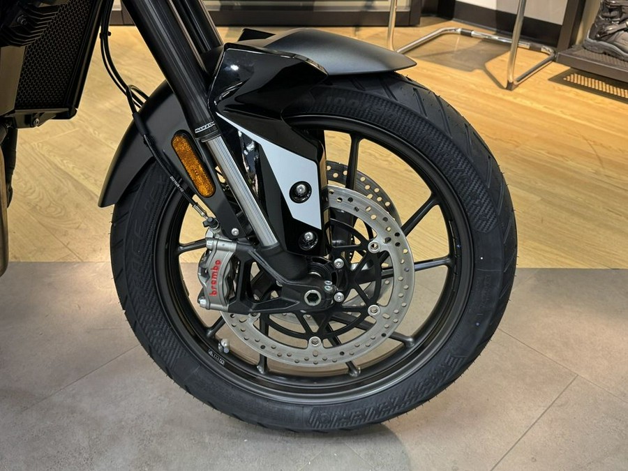 2025 Triumph Tiger 900 GT Pro Snowdonia White