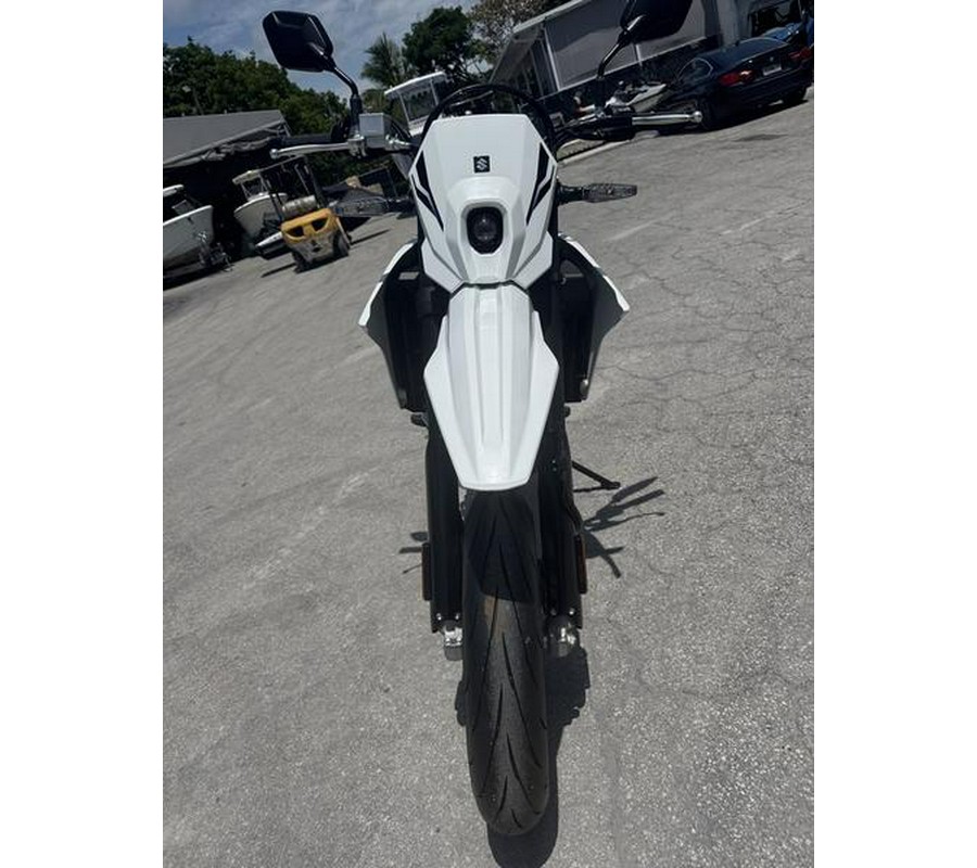 2025 Suzuki DR-Z4SM
