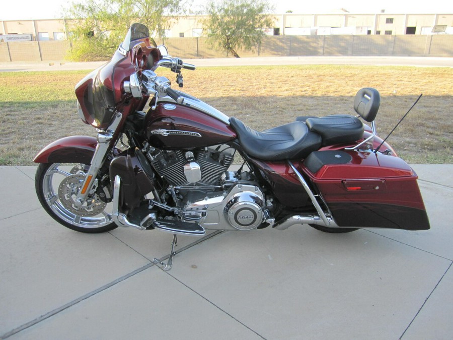 2012 Harley-Davidson CVO Street Glide